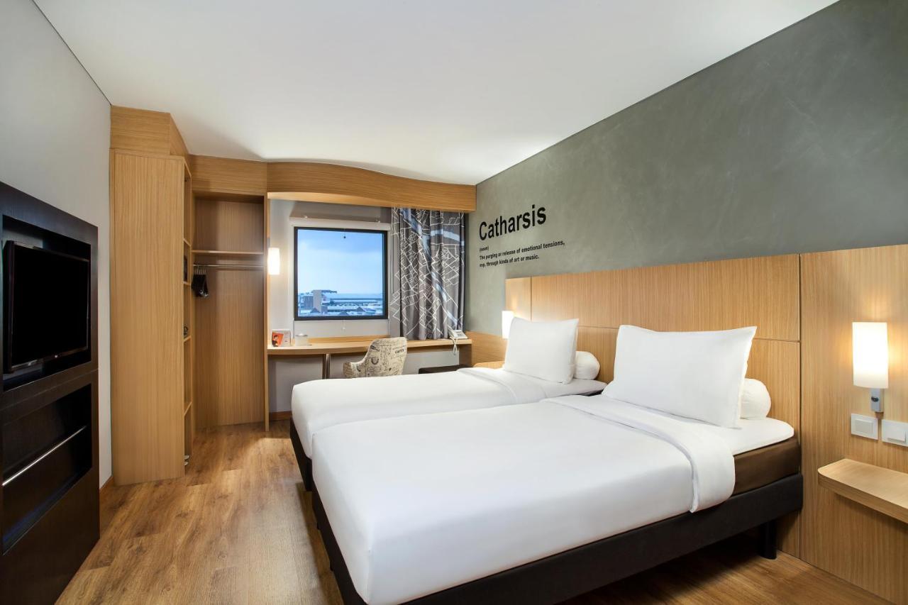 Ibis Pontianak City Center Eksteriør billede