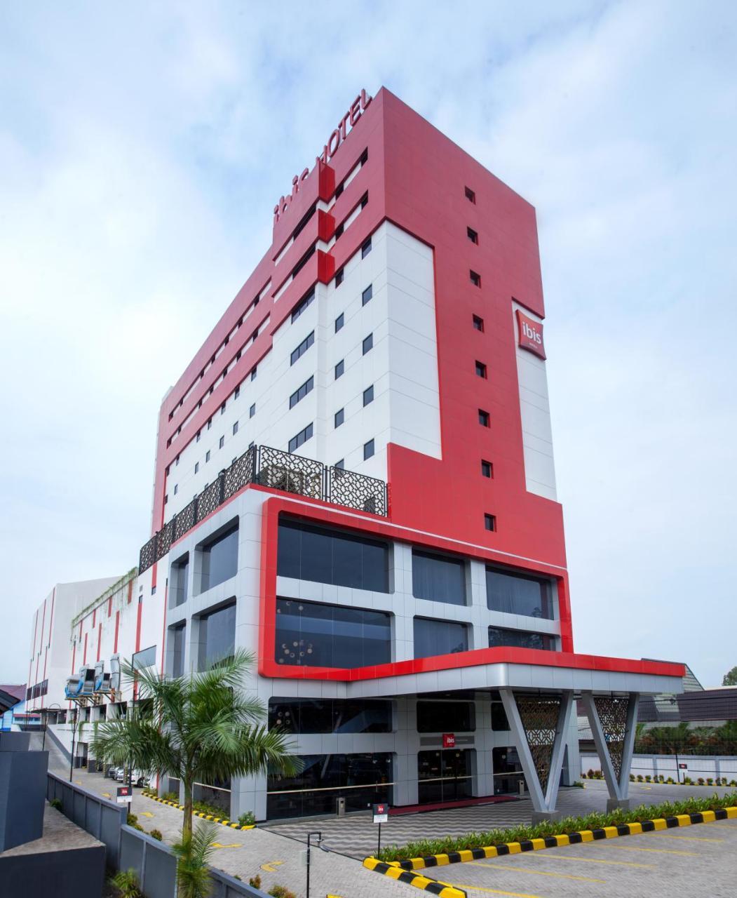 Ibis Pontianak City Center Eksteriør billede